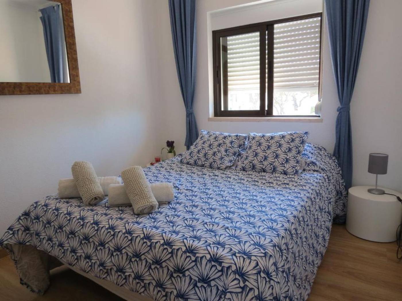 Sublime-Sun-and-Van-by-Meco-Stays-Room-11