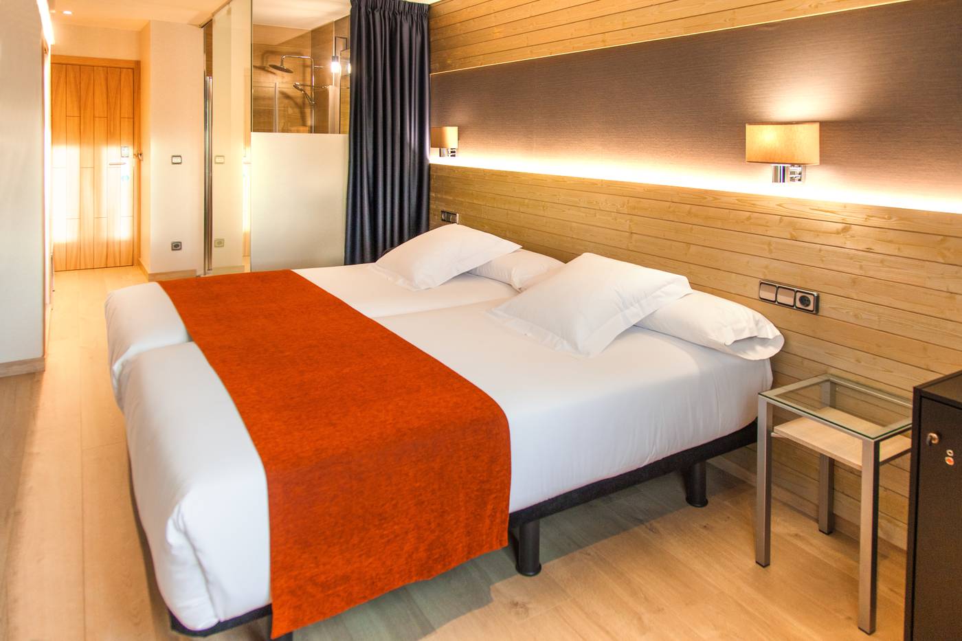 Avenida-Spain-A CORUÑA-Room-9