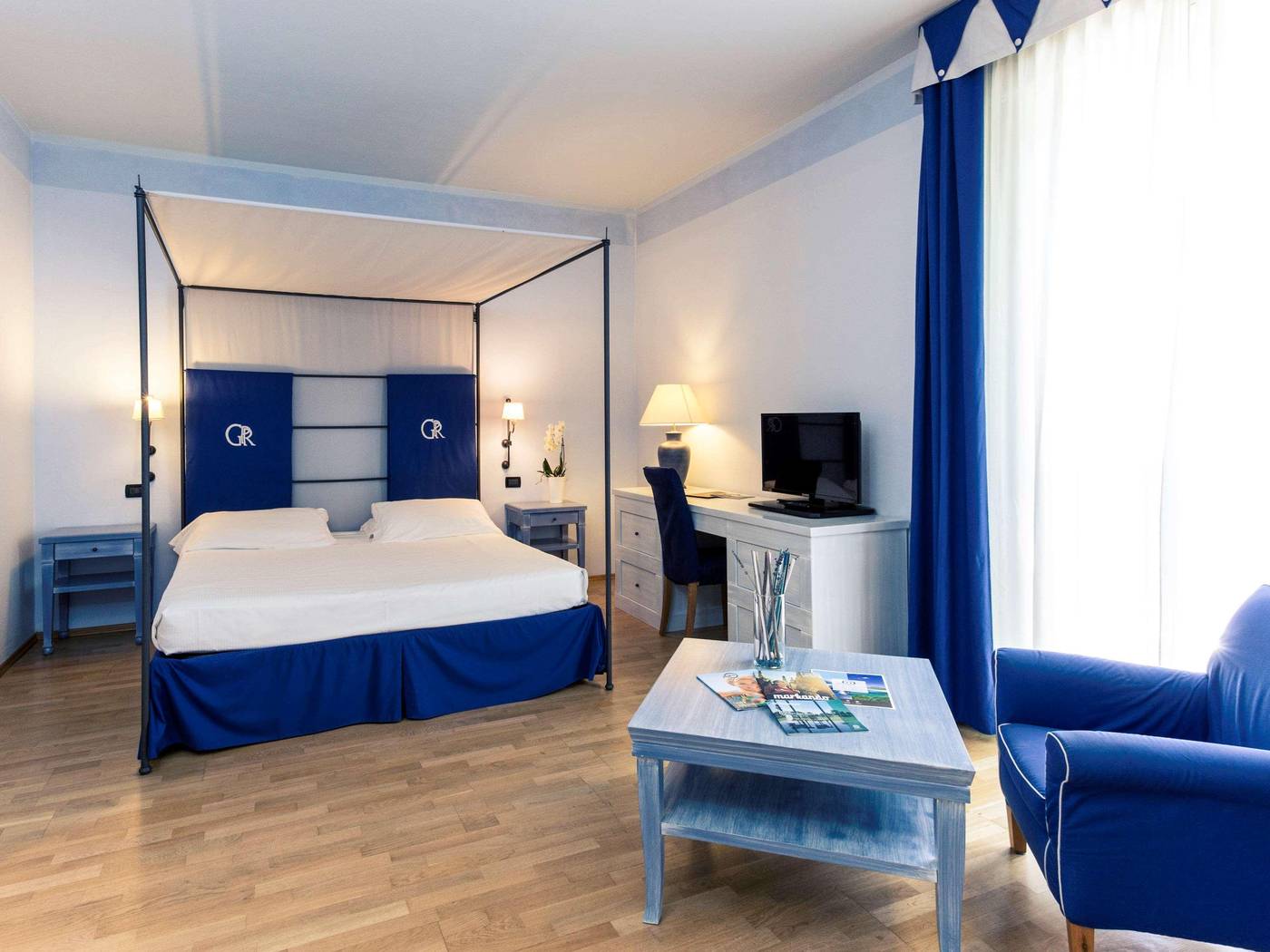 TH-Tirrenia---Green-Park-Resort-Room-13