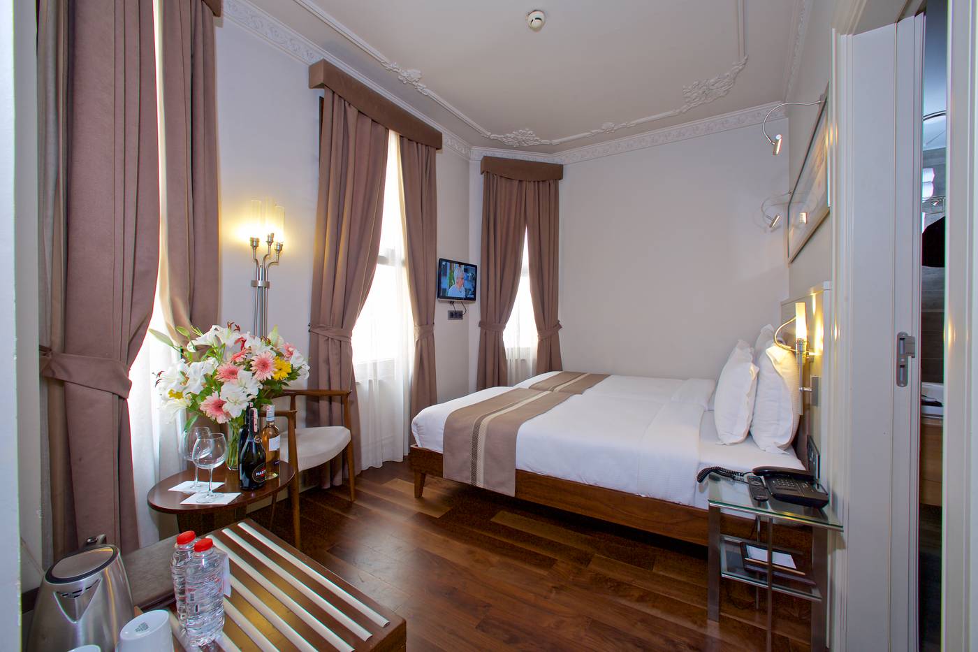 Taxim-Lounge-Hotel-Room-19