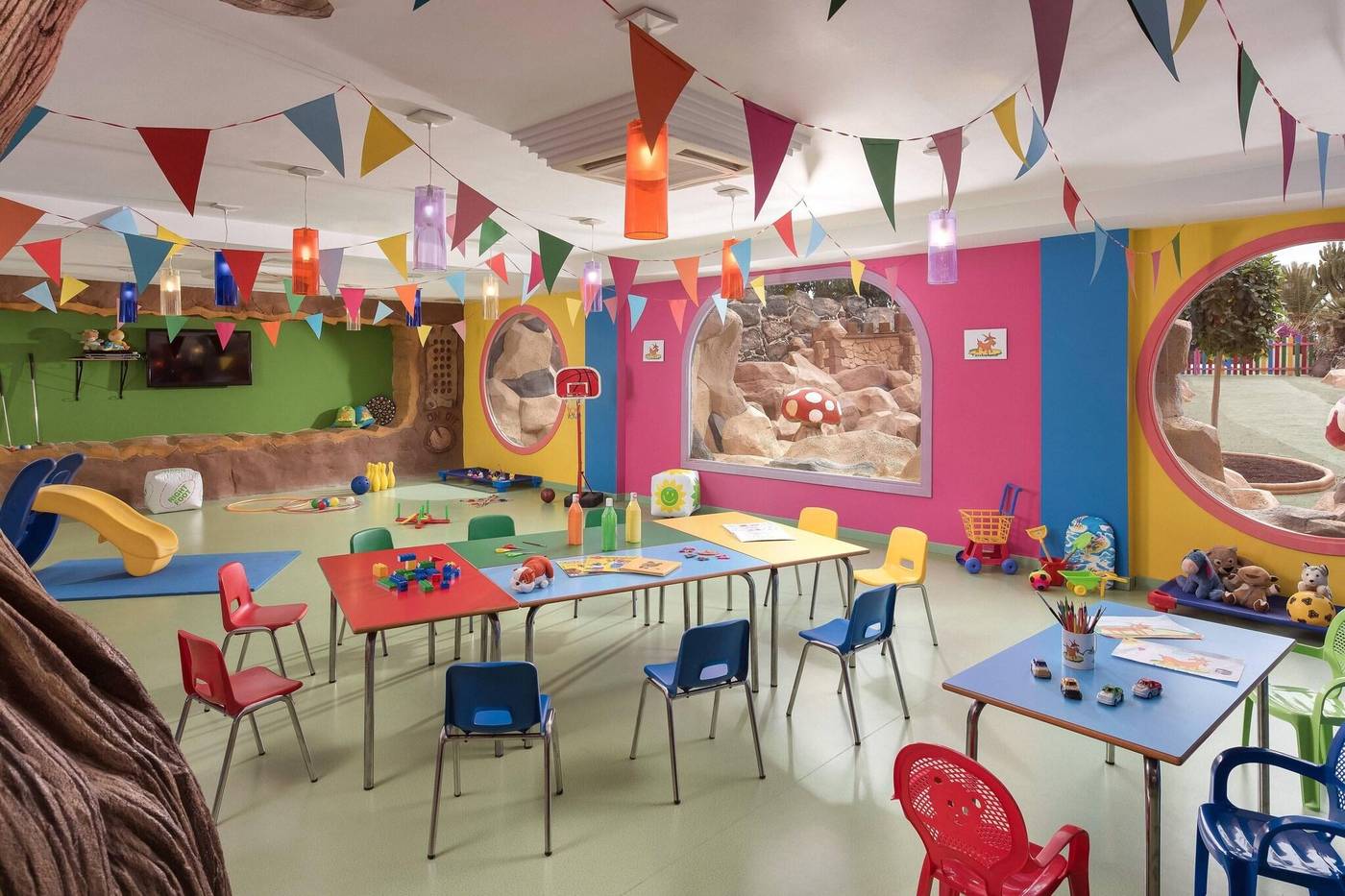 Sheraton-Fuerteventura-Beach--Golf---Spa-Resort-General-view-66