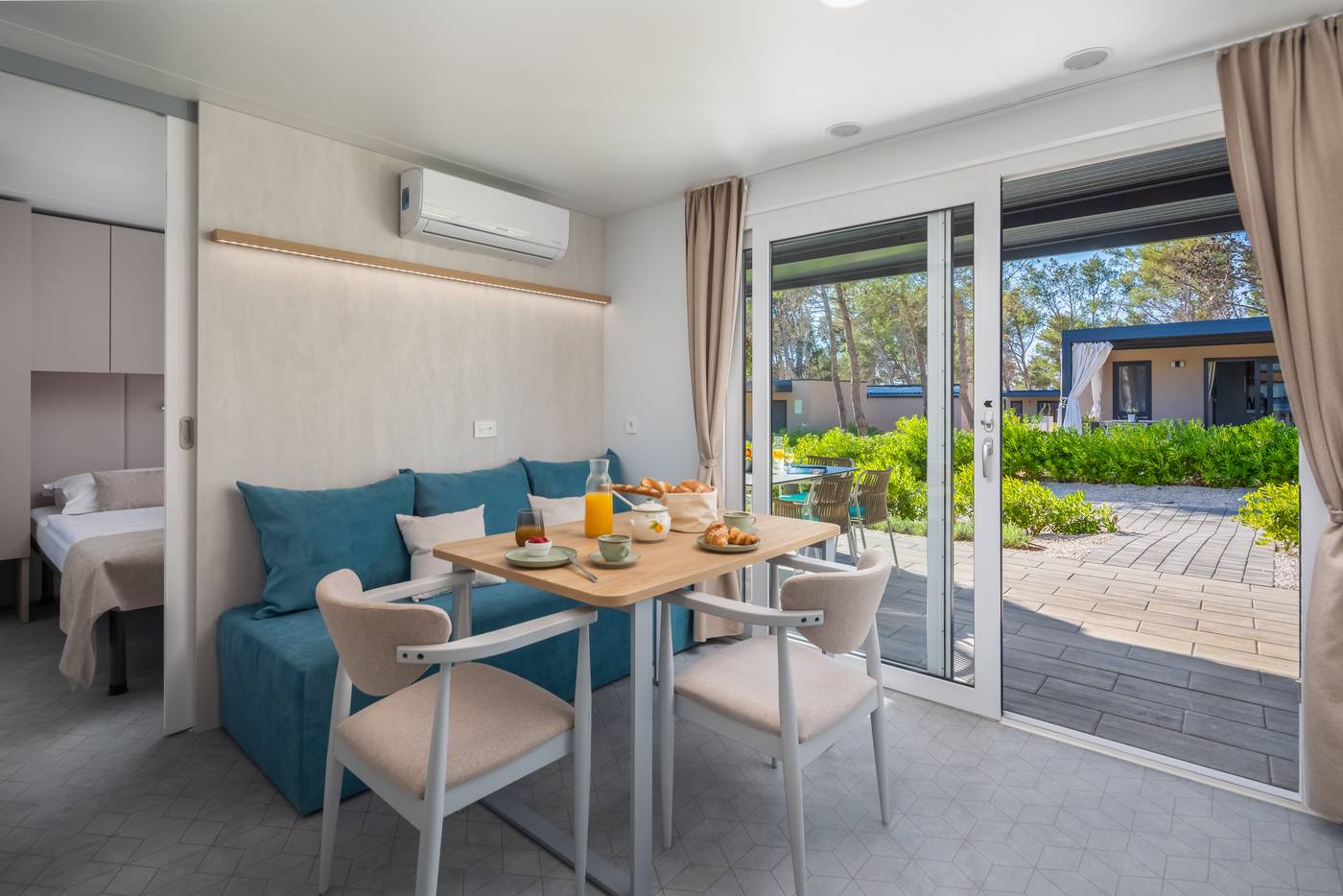 Aminess-Avalona-Camping-Resort-Room-39