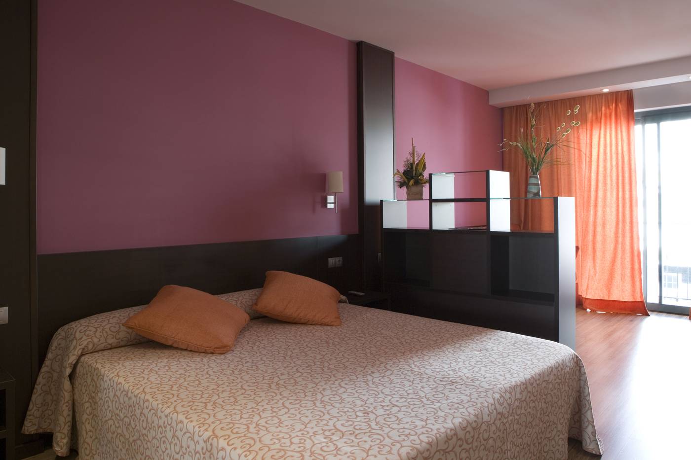 Loar-Ferreries-Apartments-Room-18