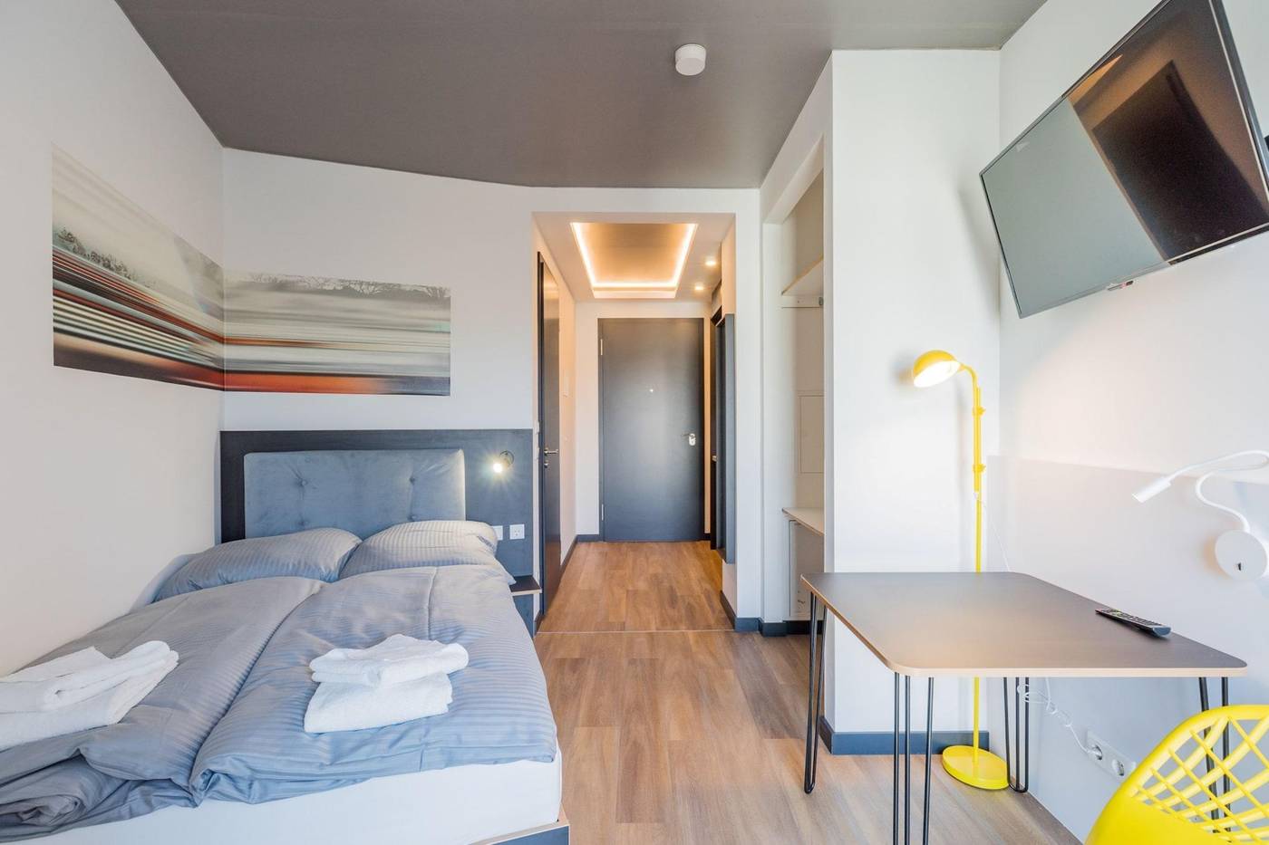 Nena-Apartments-Kreuzberg-61-Room-25