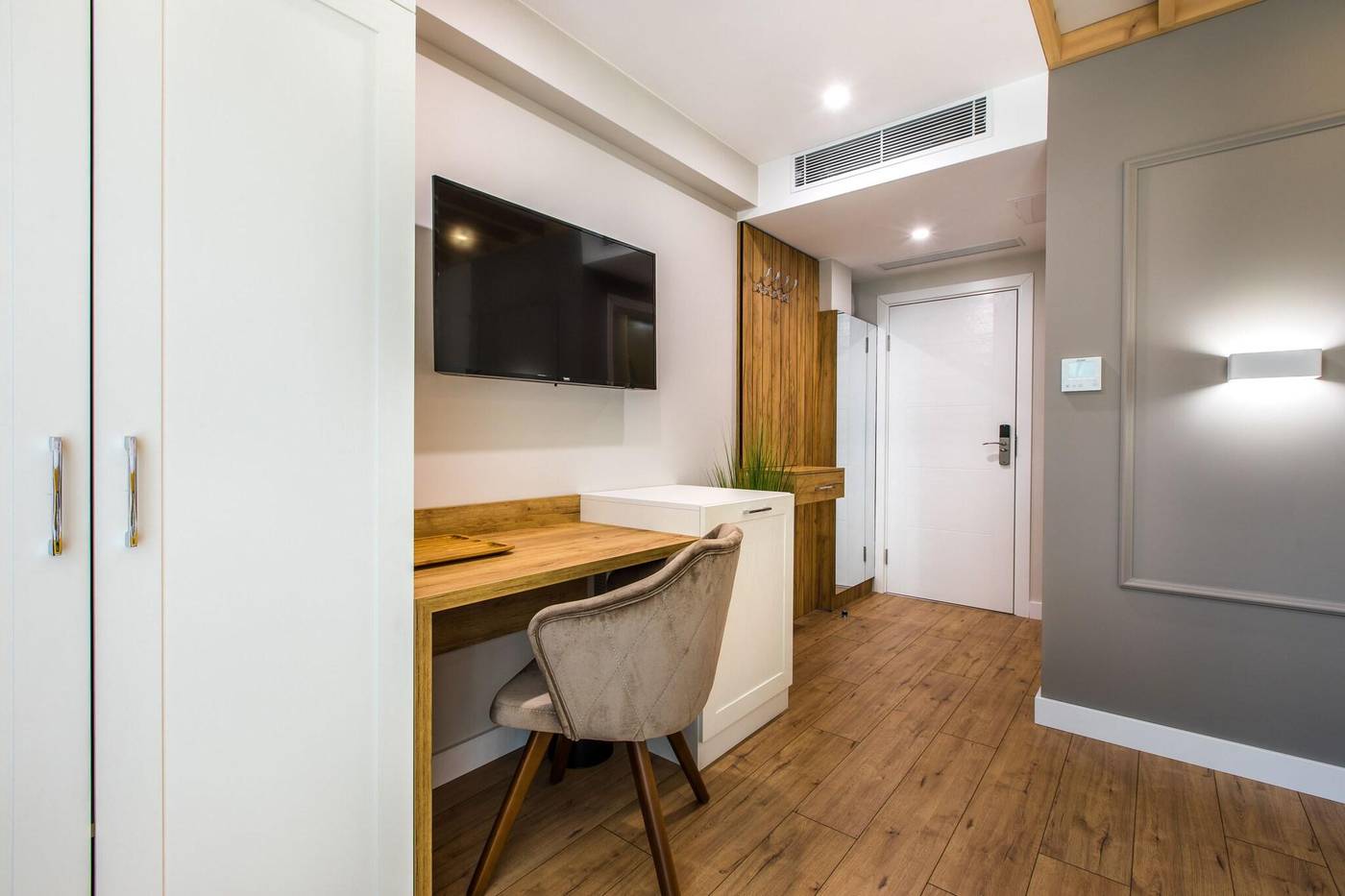 Hillhouse-Plovdiv-Room-49