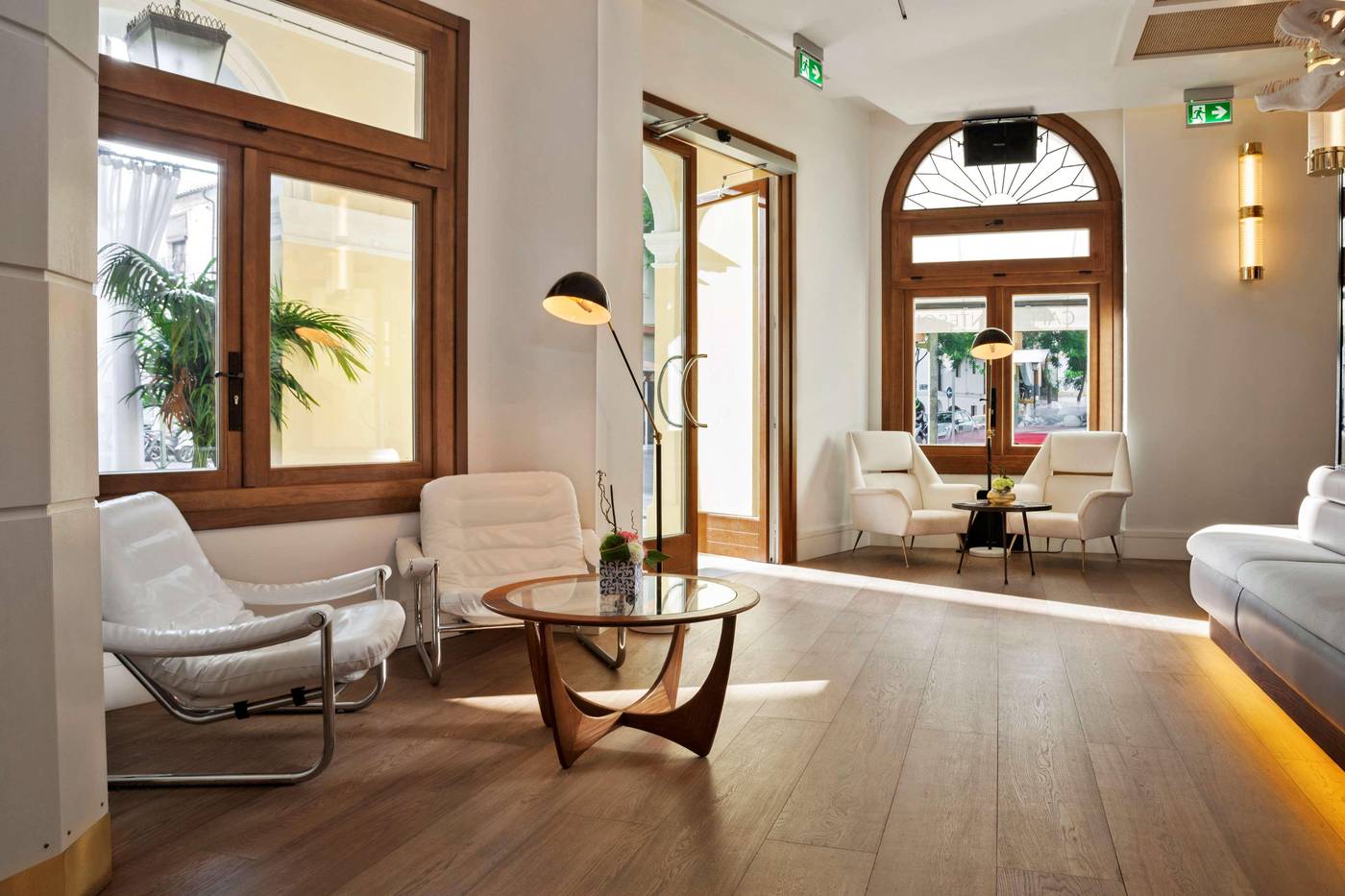 Gran-Htl-Montesol-Ibiza-Curio-Collect-Lobby-35