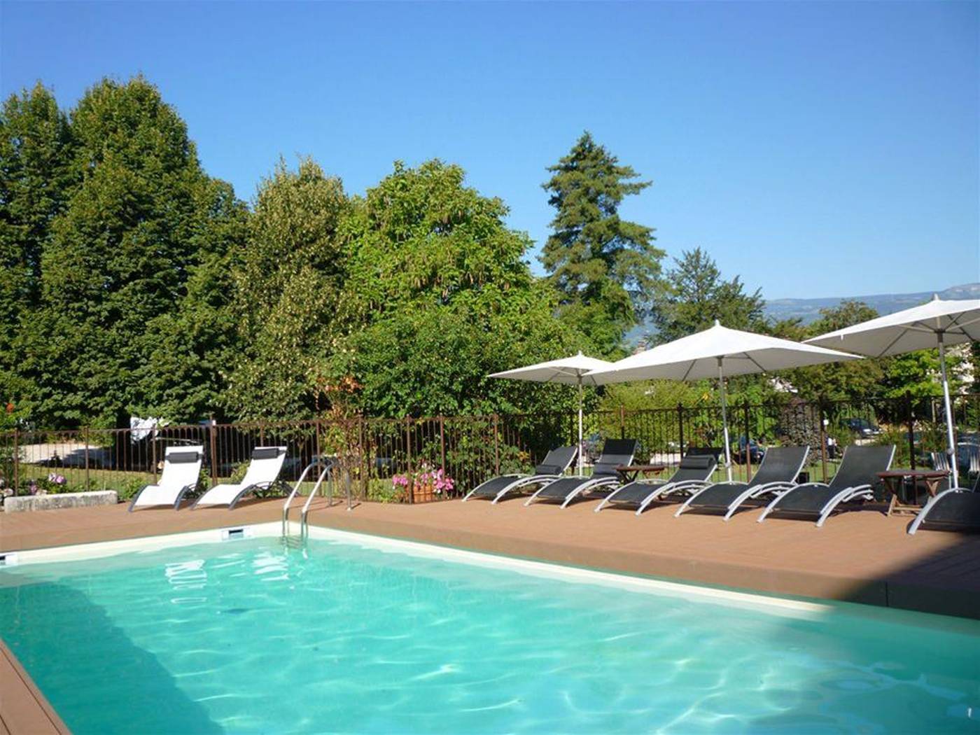 Chateau et Spa de la Commanderie-France-Eybens-General view-3