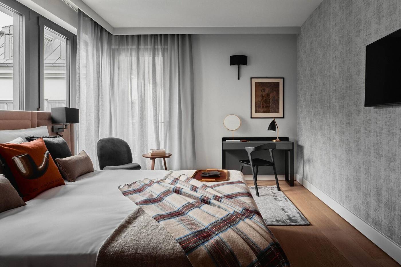 H15-Luxury-Palace-Room-23