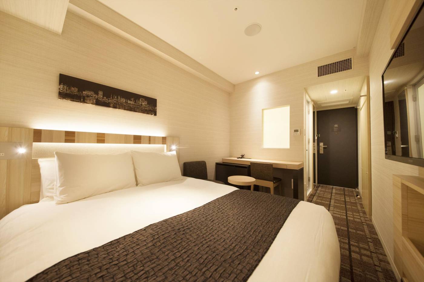Hotel Sunroute Ginza-Japan-Tokyo-General view-4
