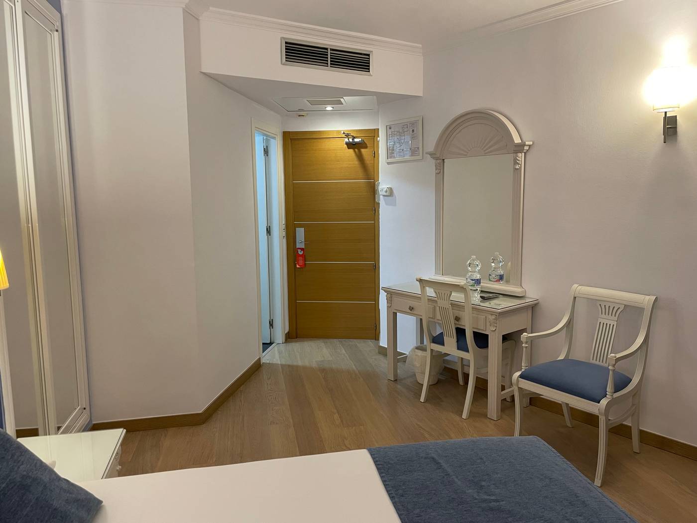 Plaza-Cavana-Room-34