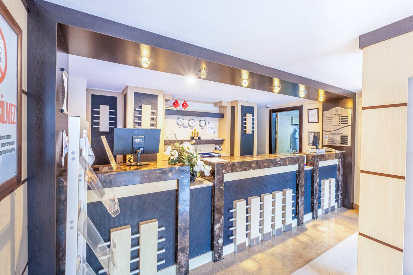 Viking-Nona-Beach-Lobby-37