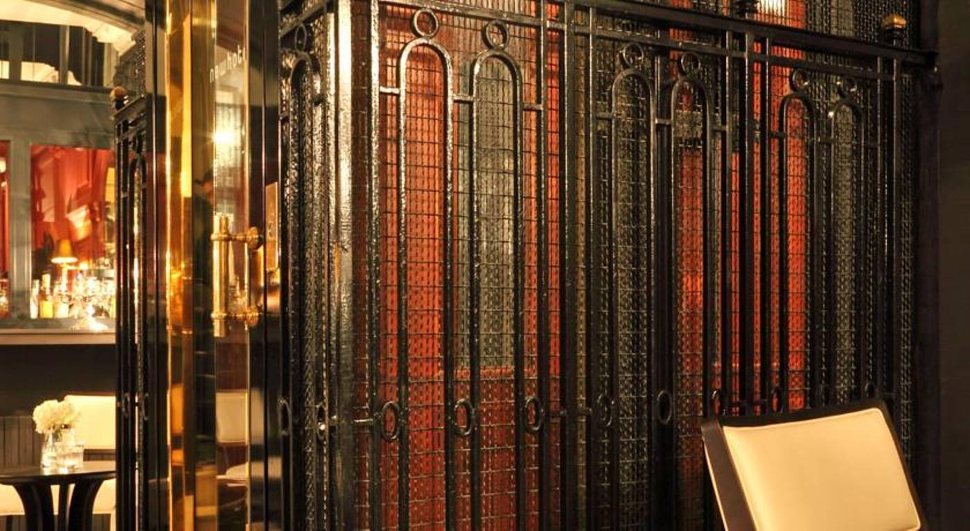 New Hotel Roblin-France-Paris-Lobby-7