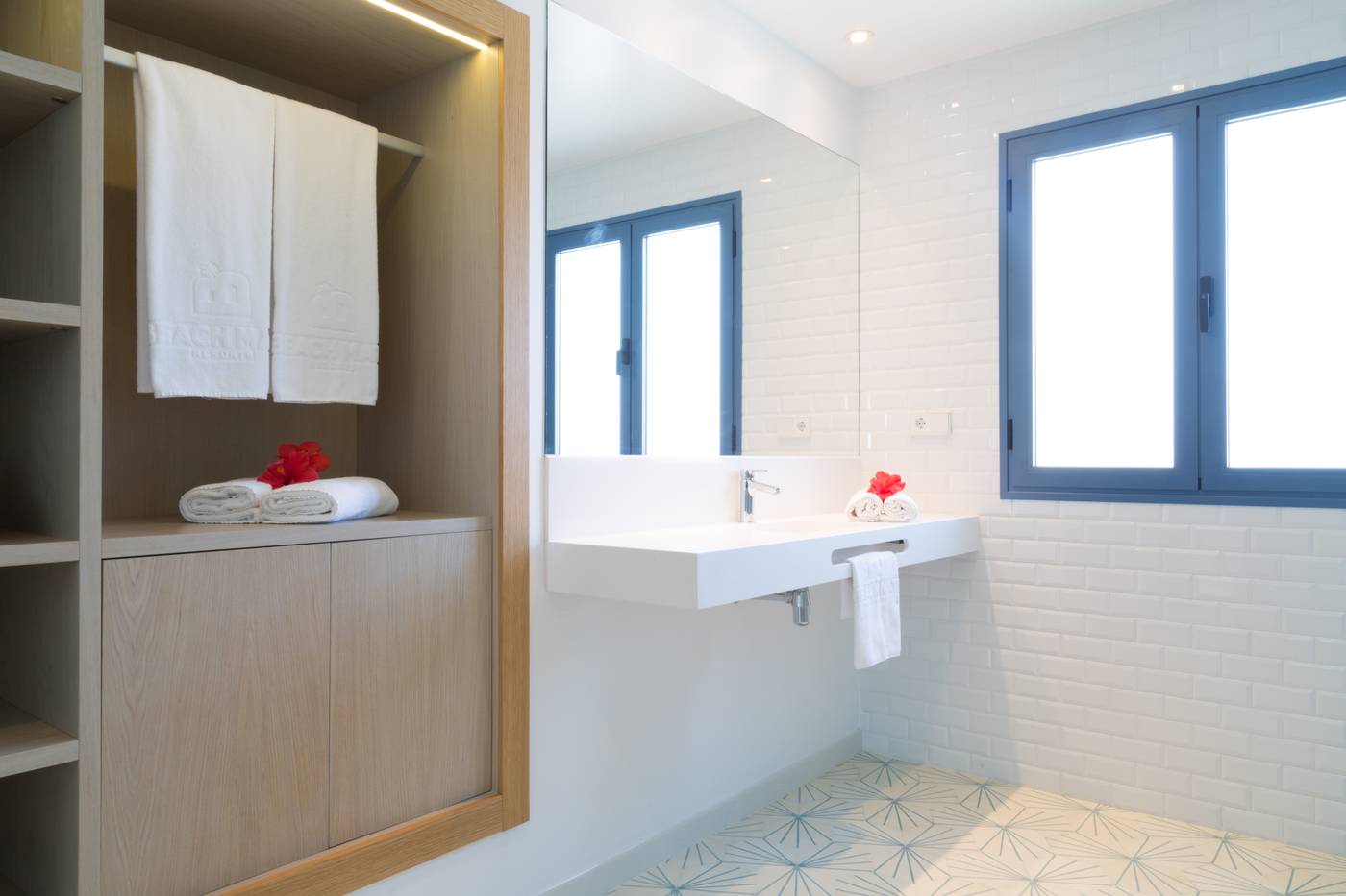 Oasis-Lanz-Beach-Mate-Room-42