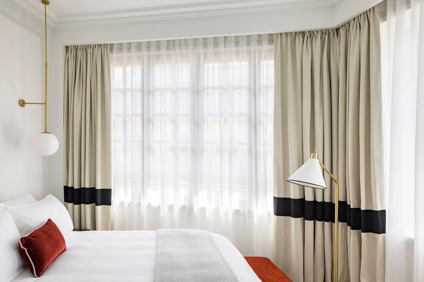 Kimpton-St-Honore-Paris-Room-25