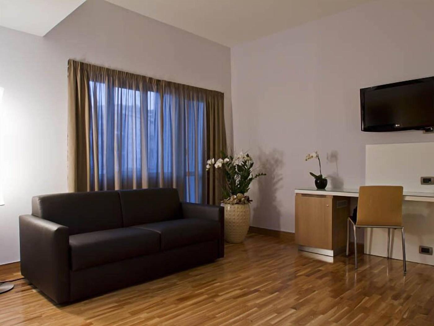 Gravina-San-Pietro-Room-8