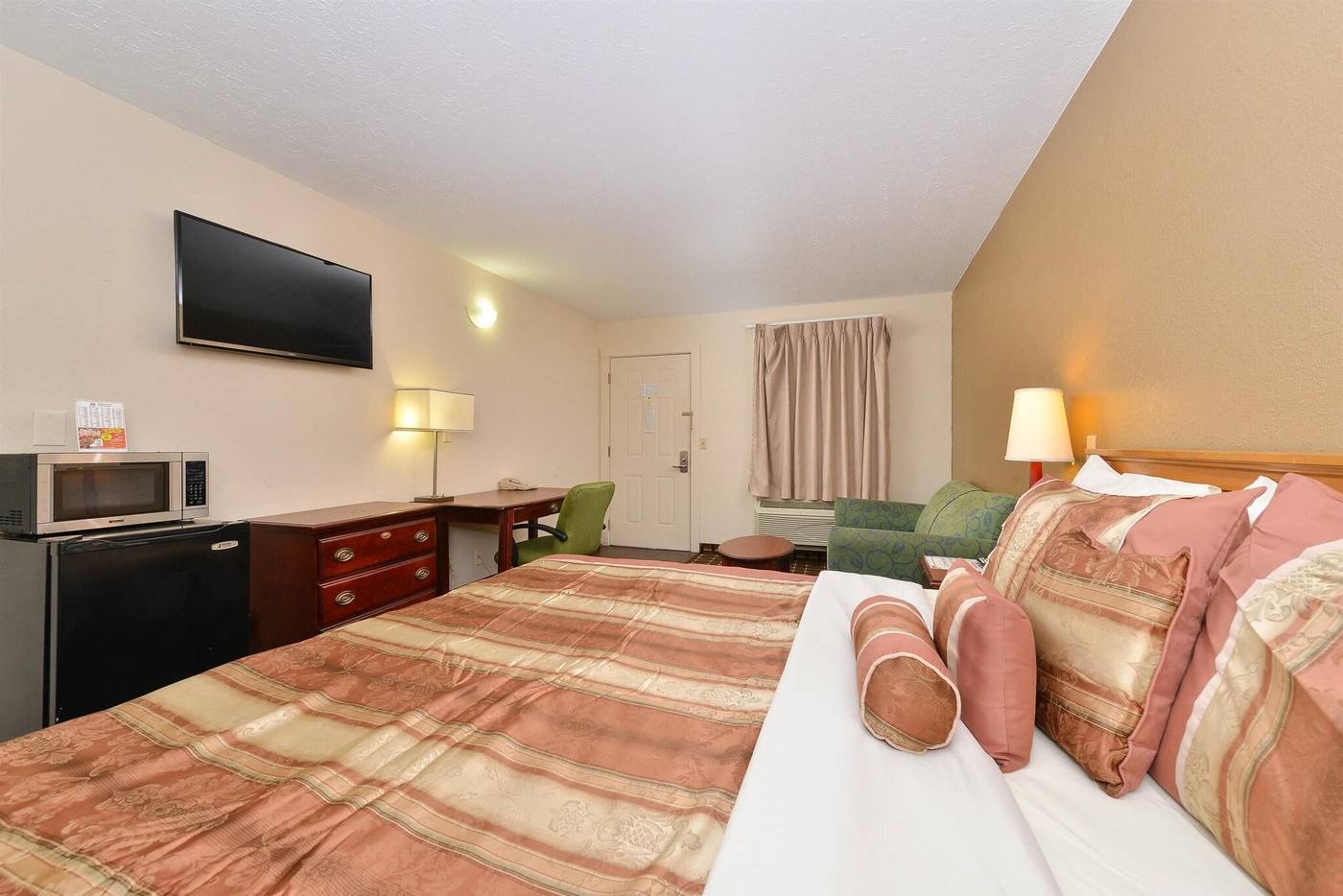 Americas Best Value Inn Nashville Downtown-United States-Nashville-Room-10