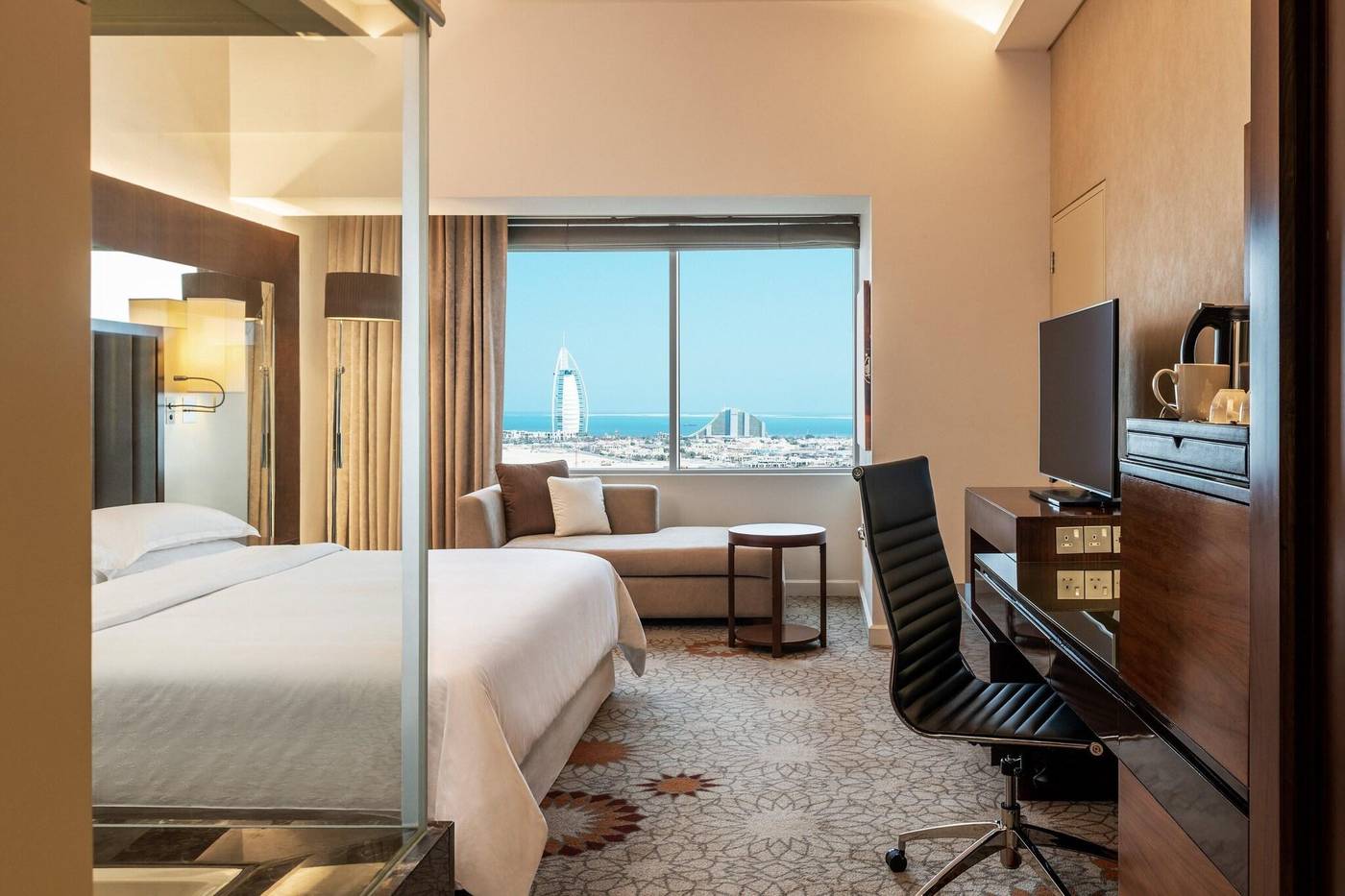 Sheraton-Dubai-Mall-of-the-Emirates-Hotel-Room-21