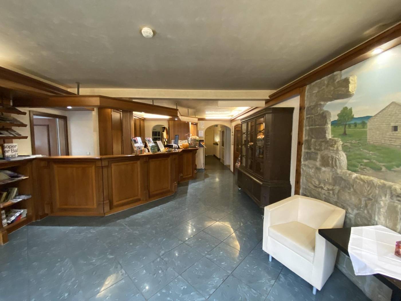 Römerhof-Germany-STUTTGART -Lobby-6