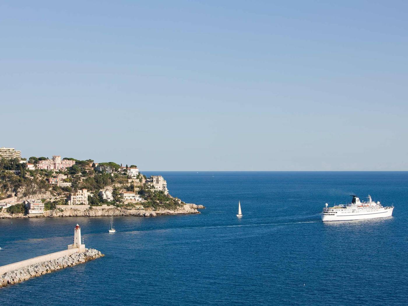 ibis-Styles-Beaulieu-sur-Mer-Sports-and-Entertainment-55