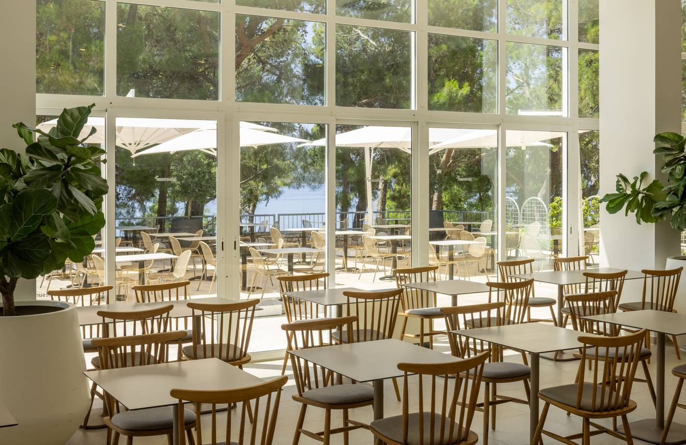 Hotel-Bluesun-Borak-Restaurant-27