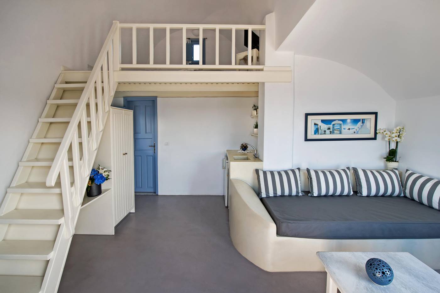 Apanemo-Hotel-Room-7