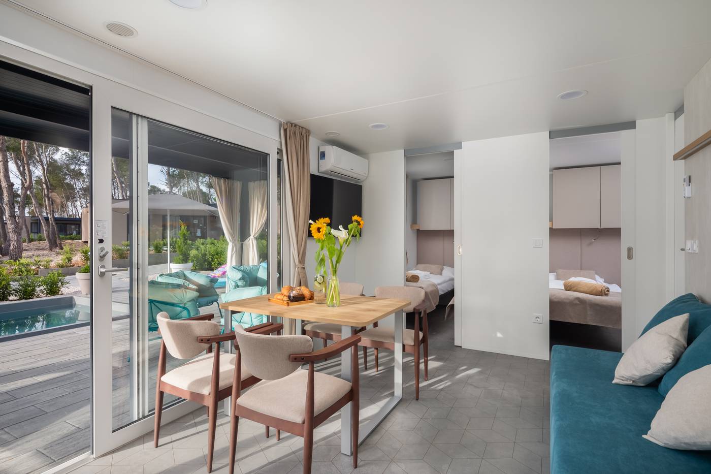 Aminess-Avalona-Camping-Resort-Room-40