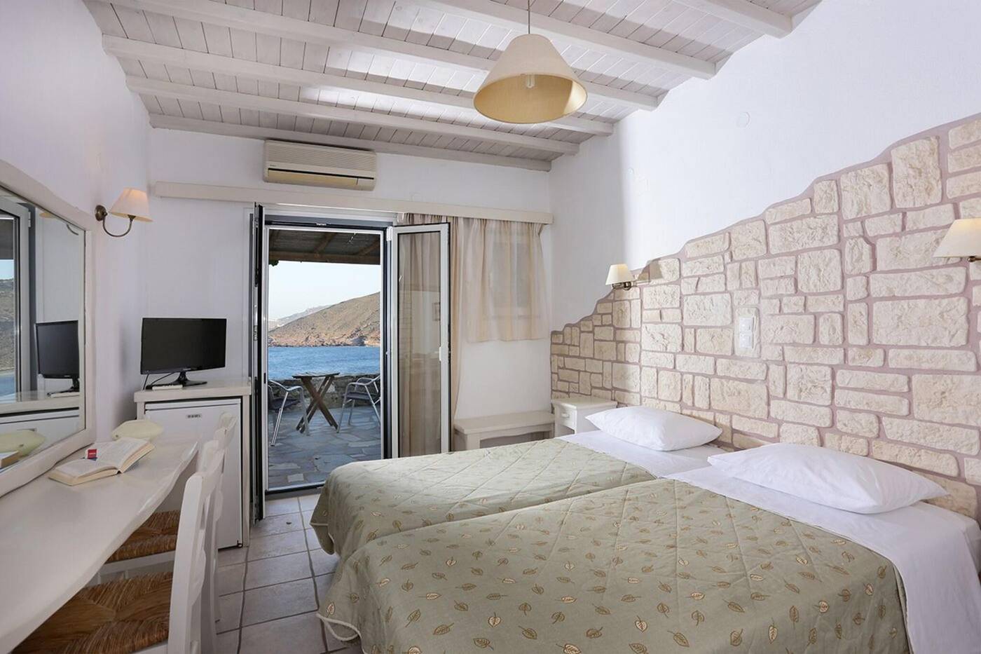 Albatros-Club-Mykonos-Room-13