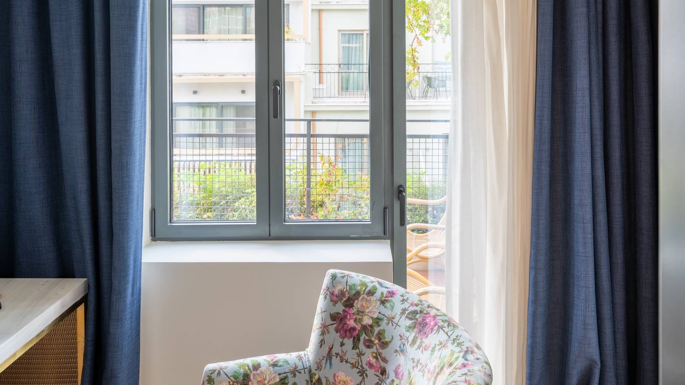 Gatsby-Athens-Room-28