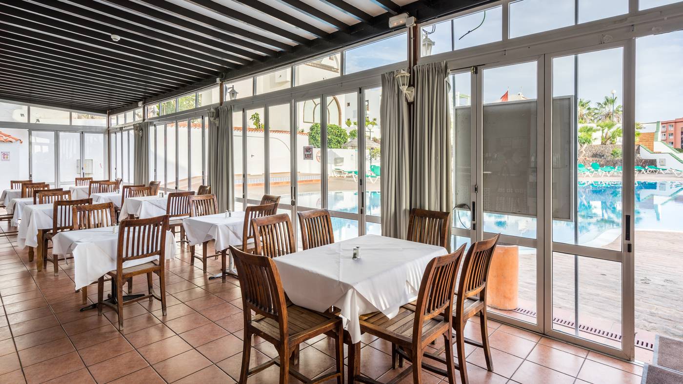 BLUESEA-Callao-Garden-Restaurant-18