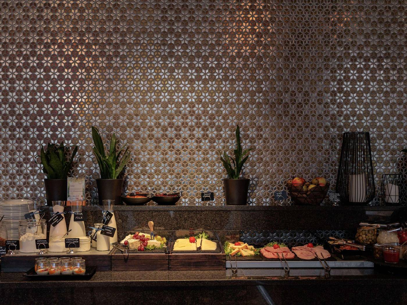 Mercure-Tallinn-Restaurant-42