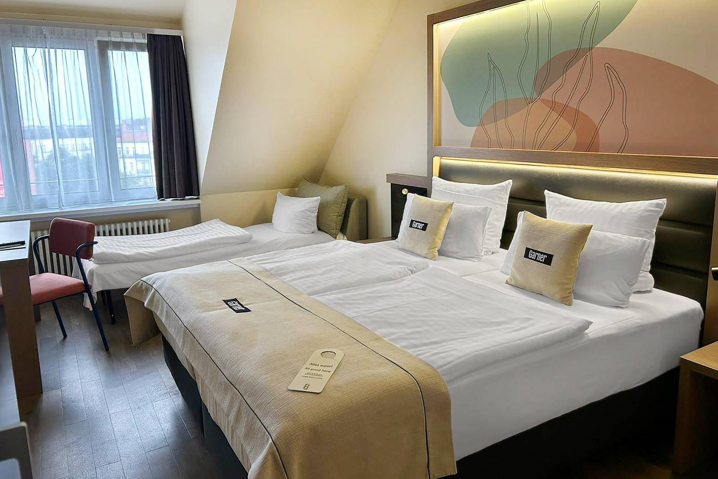 Select-Hotel-Style-Berlin-Room-25
