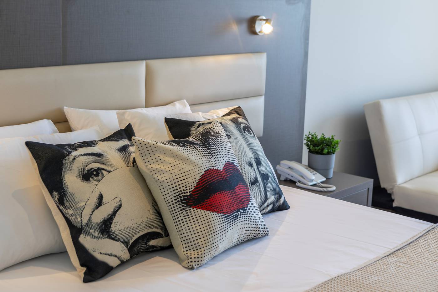 Queens-Bay-Hotel-Room-42