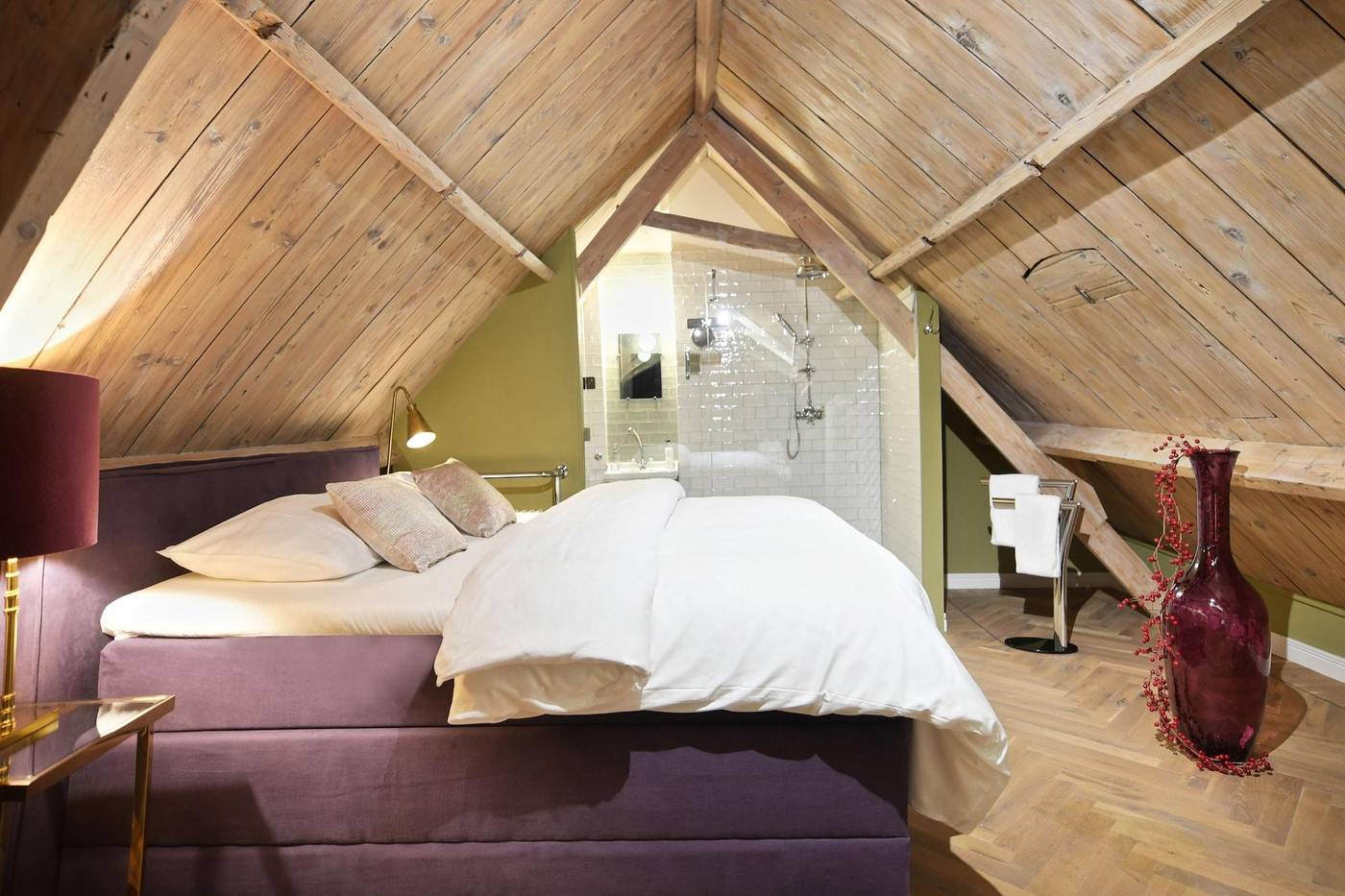 Hotel-Suites-Wilma-J-Room-19