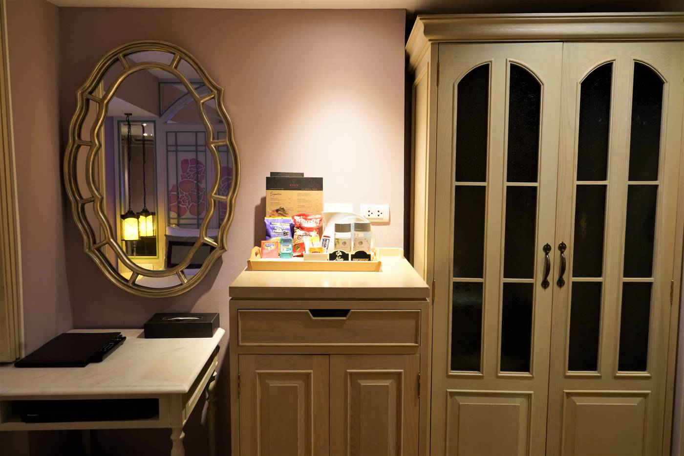 La-Petite-Salil-Sukhumvit-11-Room-5