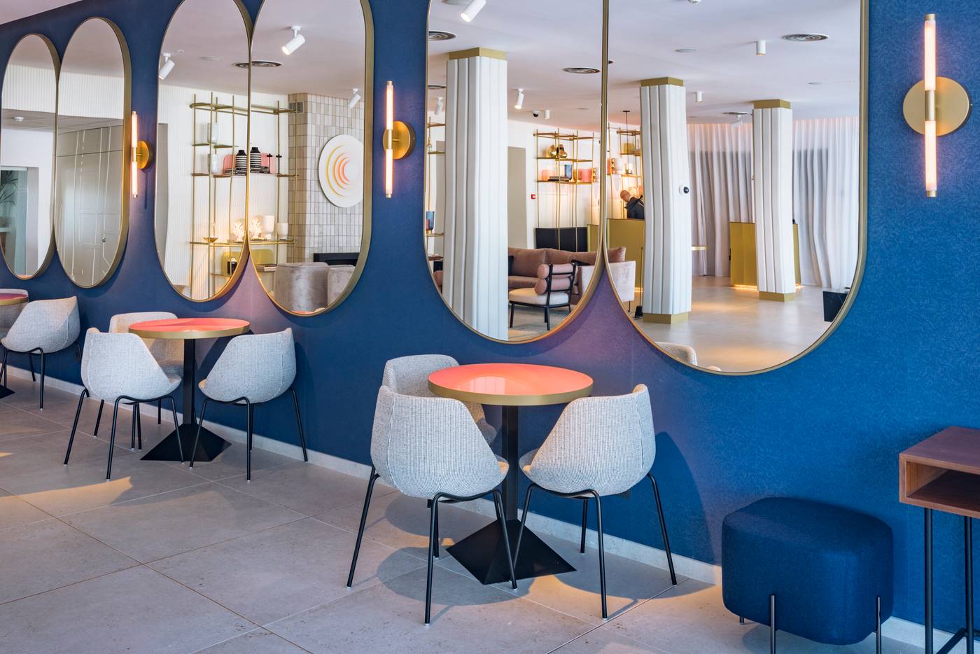 Bel-Air-Hotel-Lobby-32