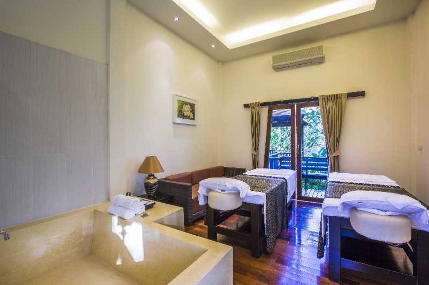 D-Varee-Mai-Khao-Beach-Phuket-Resort-Sports-and-Entertainment-14