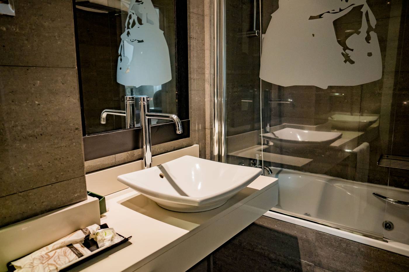 Hotel-Meninas-Room-49