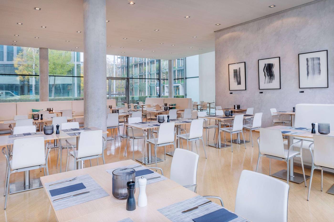 INNSIDE-Munchen-Parkstadt-Schwabing-Restaurant-19