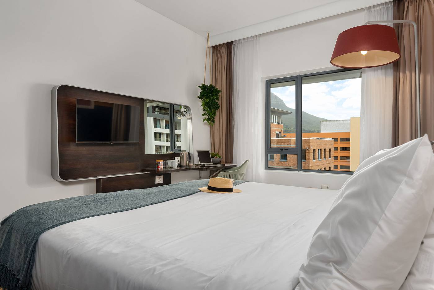 Park-Inn-by-Radisson-Cape-Town-Newlands-Room-26