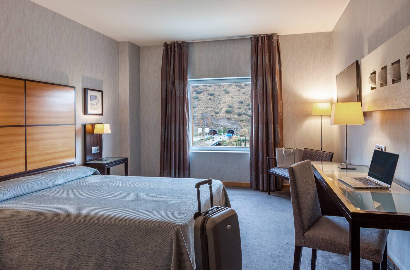 Macia Real de la Alhambra-Spain-GRANADA-Room-1