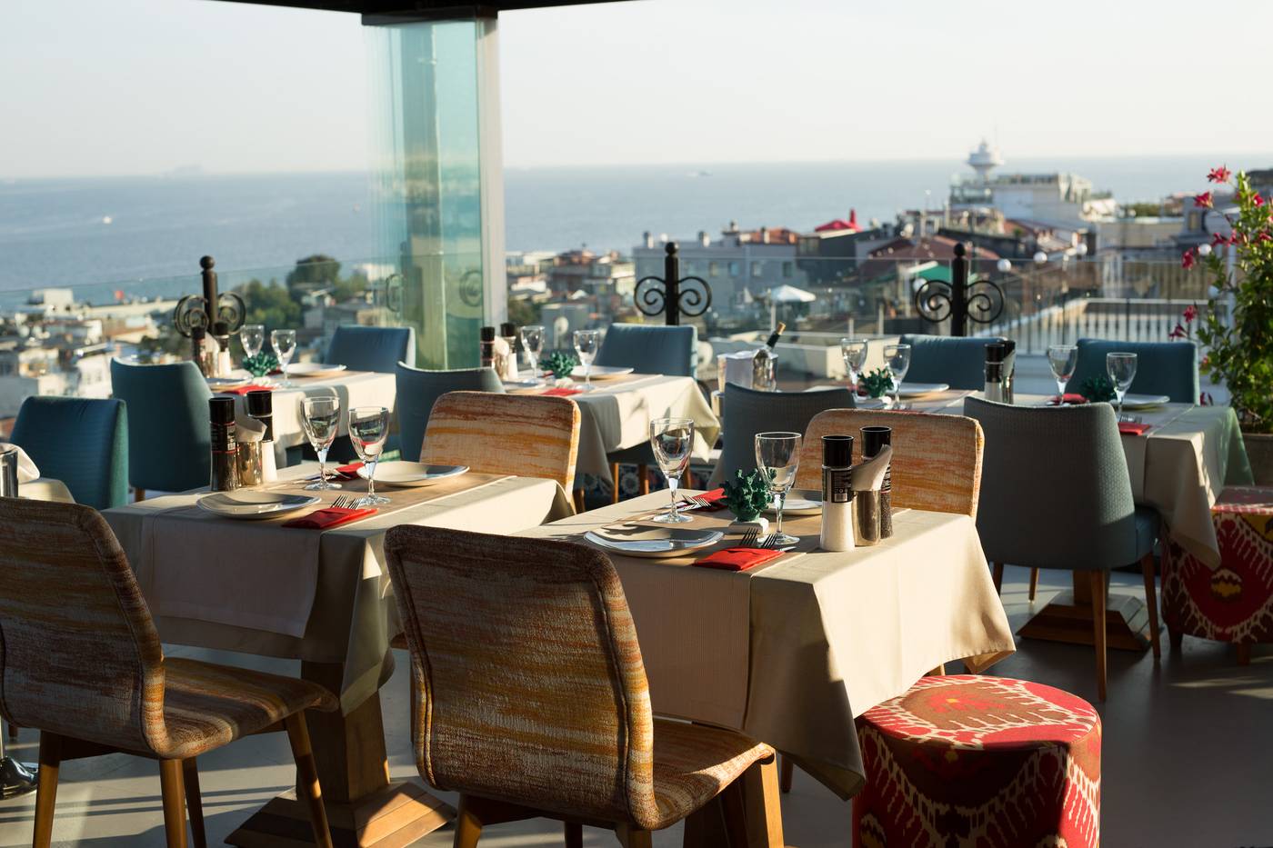 Tria-Hotel-Istanbul-Restaurant-21