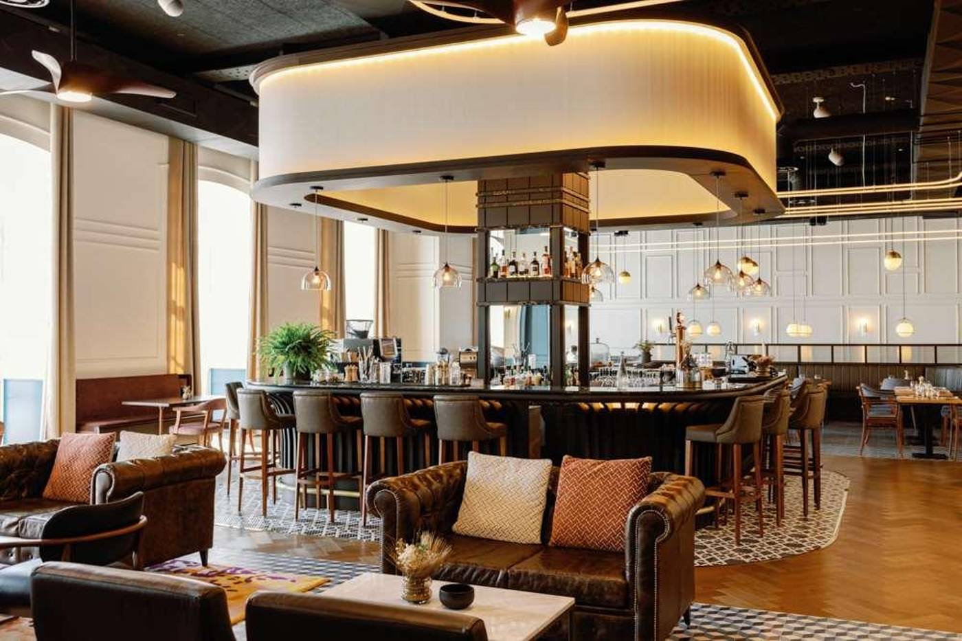 The-Editory-Riverside-Santa-Apolonia-Hotel-Bar-8