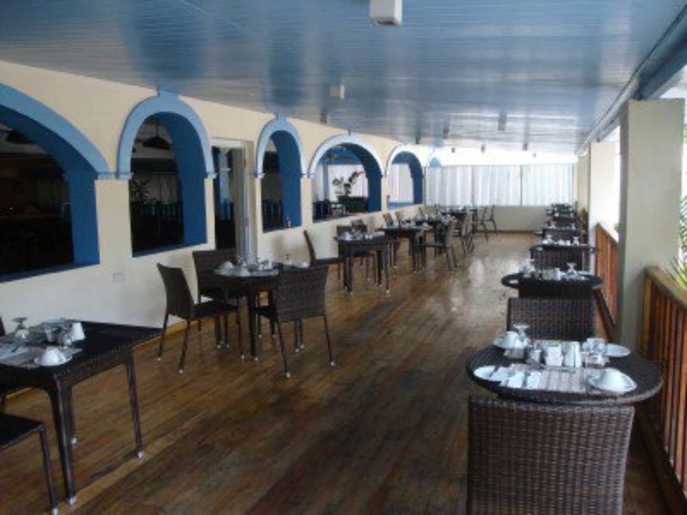 Discovery-Bay-By-Rex-Resorts-Restaurant-19