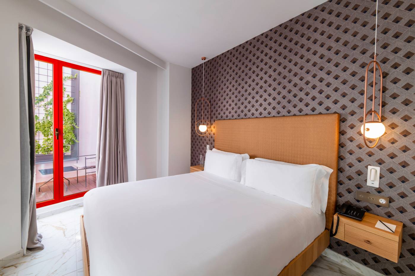 UMusic-Hotel-Madrid-Room-9