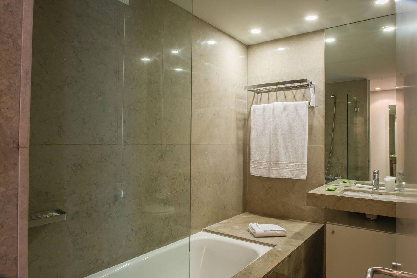 Aqualuz-Troia-Mar-by-The-Editory-Room-47