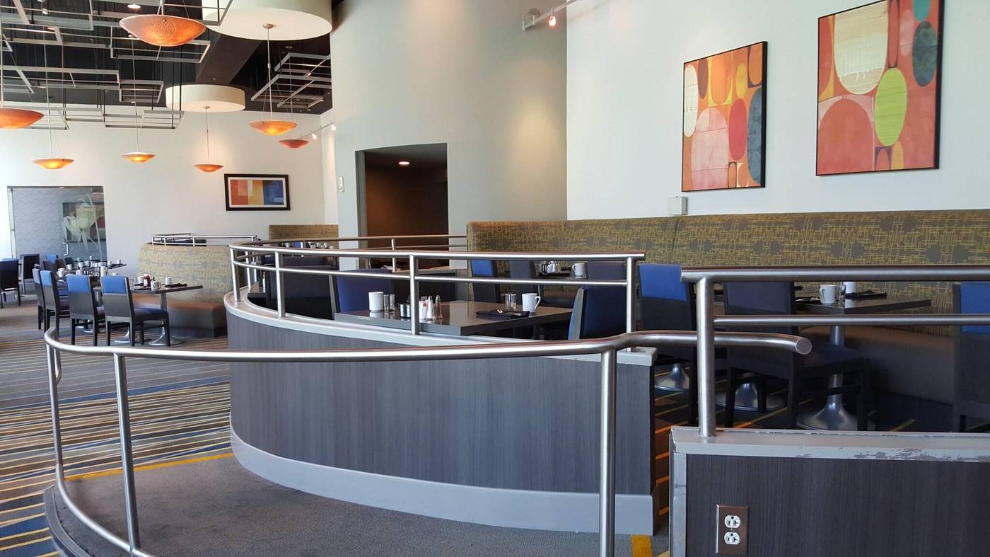 Anaheim-Marriott-Suites-Restaurant-25