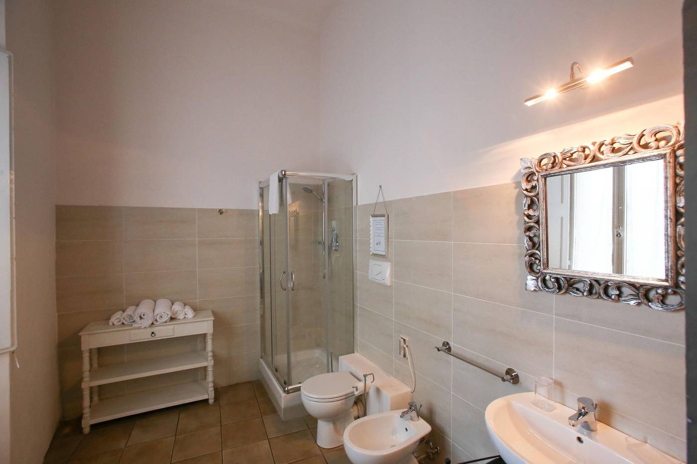 B-B-Palazzo-del-Magnifico-Room-38