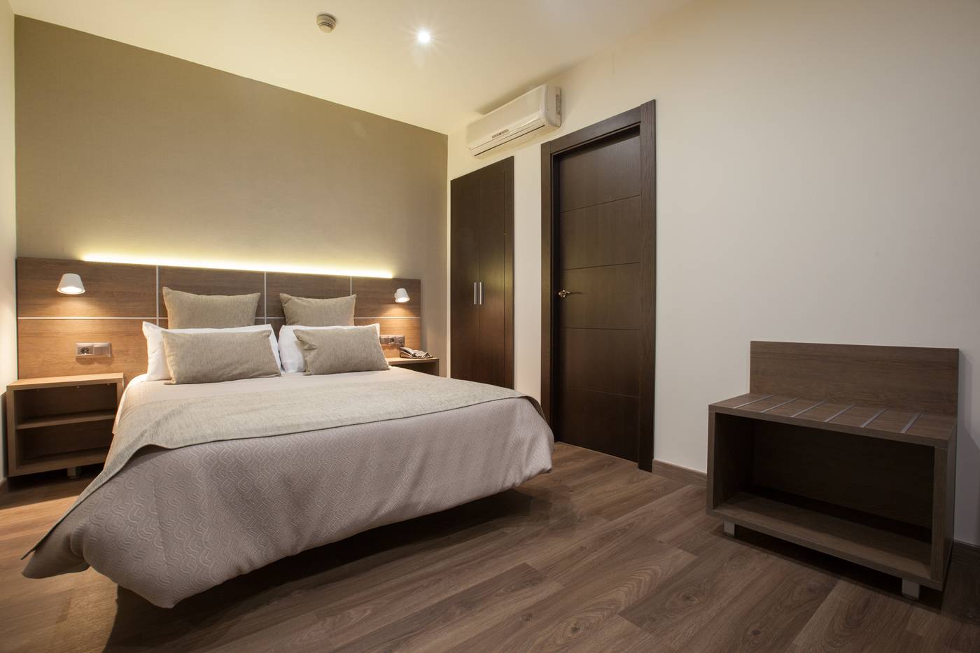 Don-Paco-Room-6