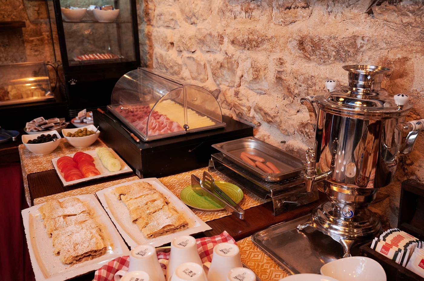 HOTEL-TRAGOS-Restaurant-34