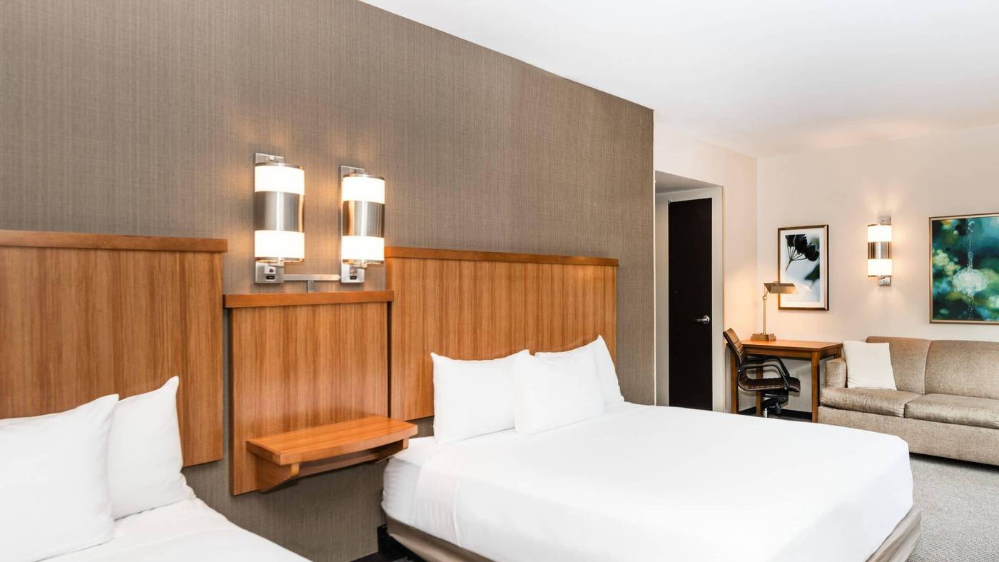 Hyatt-Place-New-York-Midtown-South-Room-22